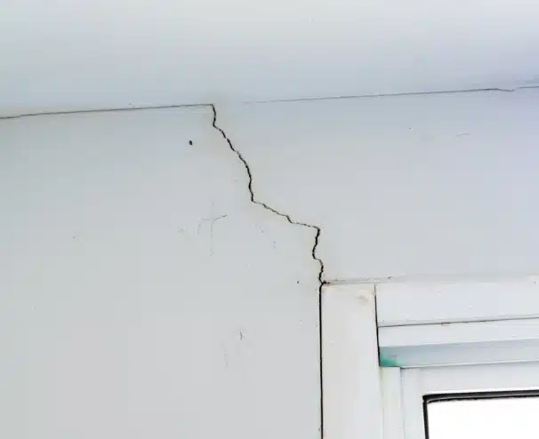 bowed wall crack
