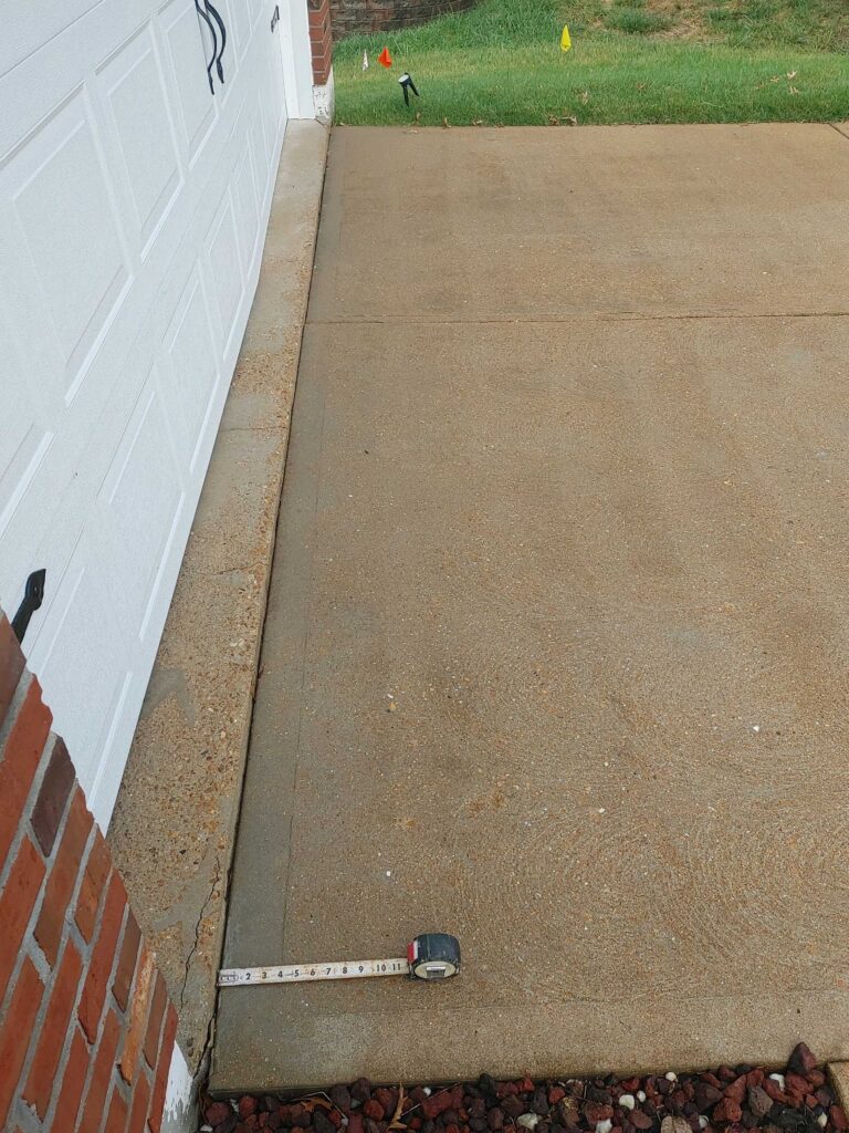 Garage Street Creep